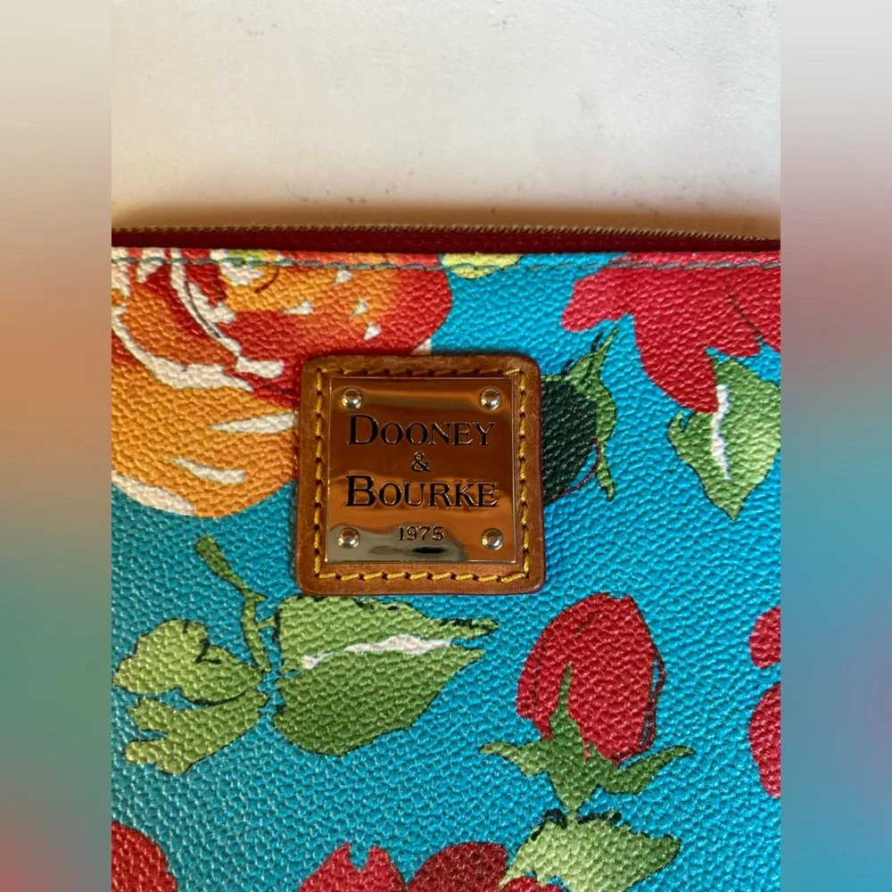 Dooney & bourke rose garden wallet